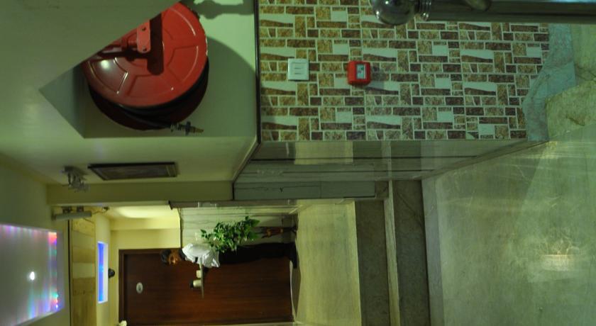 Hotel Usa New Delhi Extérieur photo